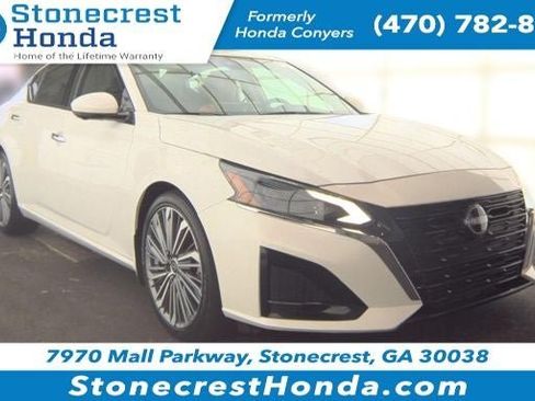 Used 2023 Nissan Altima 2.5 SL FWD image 1