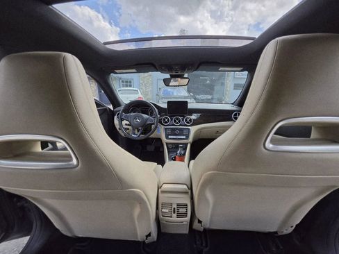Used 2018 Mercedes-Benz CLA 250 4MATIC w/ Premium Package image 14