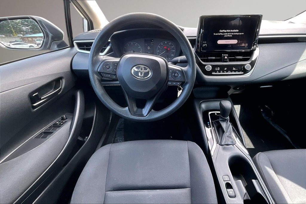 Used 2023 Toyota Corolla LE FWD image 9