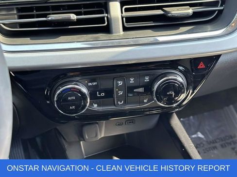 Used 2026 Chevrolet Trax LT w/ LT Convenience Package image 6