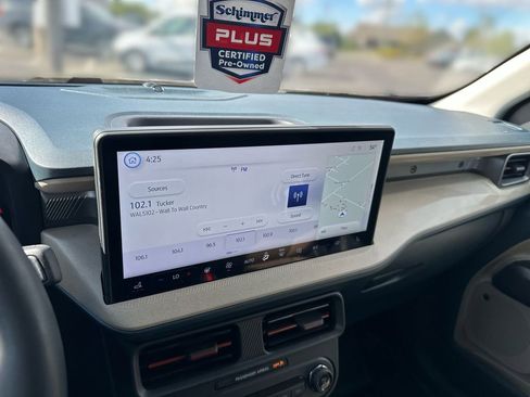 Used 2025 Ford Maverick Lariat w/ 4K Tow Package AWD/4WD image 13