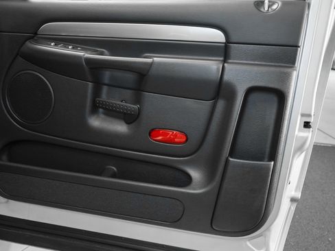 Used 2005 Dodge Ram 1500 Truck 2WD Regular Cab image 37