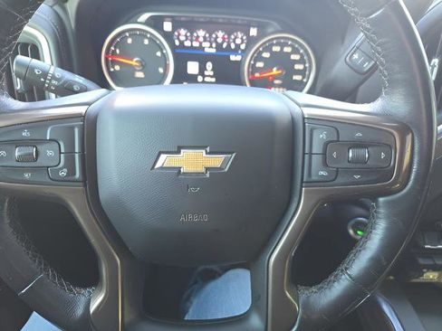Used 2022 Chevrolet Silverado 2500 High Country w/ Z71 Off-Road Package image 46