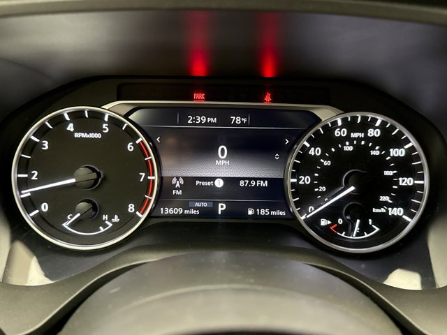 Used 2023 Nissan Rogue SV AWD/4WD image 13