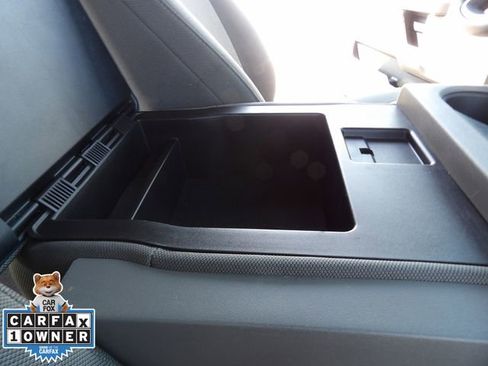 Certified 2019 Ford F150 XLT w/ Equipment Group 302A Luxury image 34