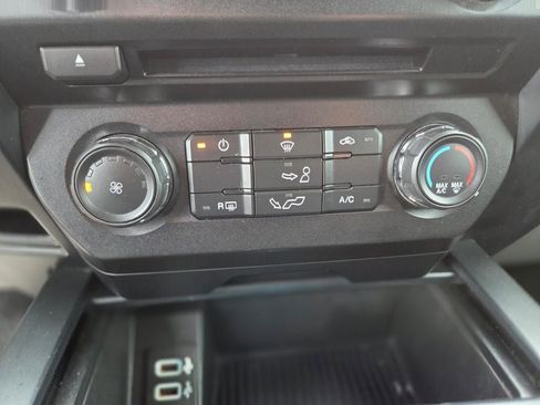Used 2018 Ford F150 XL w/ Equipment Group 101A Mid RWD image 22