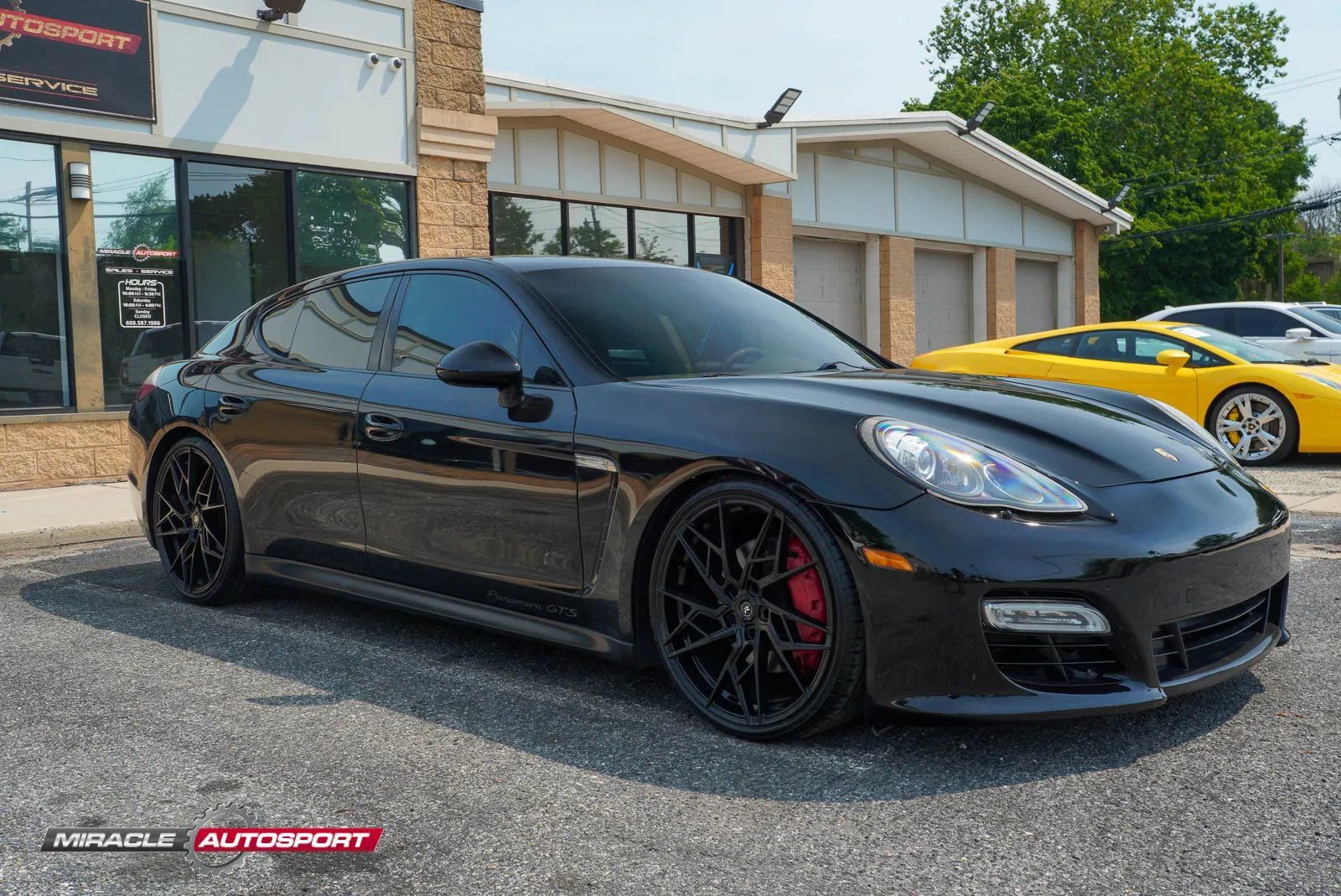 Used 2013 Porsche Panamera GTS AWD/4WD image 9