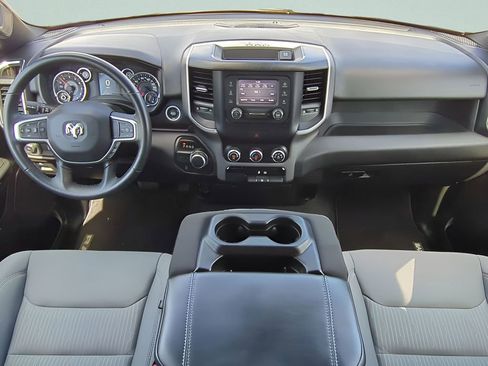 Used 2024 RAM 1500 Big Horn image 15
