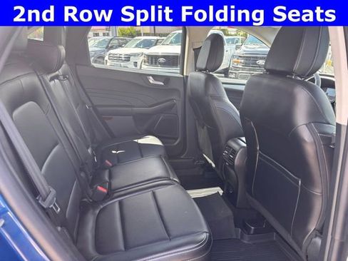 Used 2022 Ford Escape SEL image 17