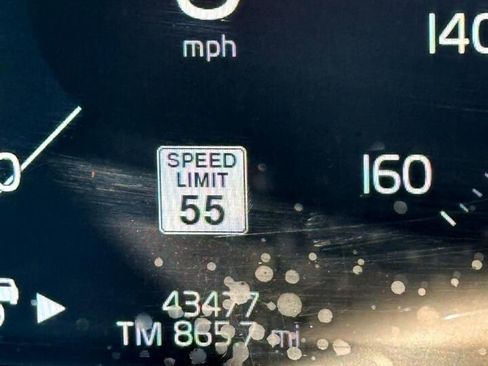 Used 2021 Volvo XC90 T6 Inscription w/ Protection Package Premier image 21