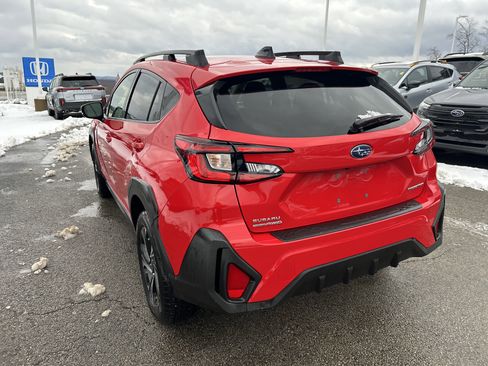 Used 2024 Subaru Crosstrek 2.0i Premium image 14