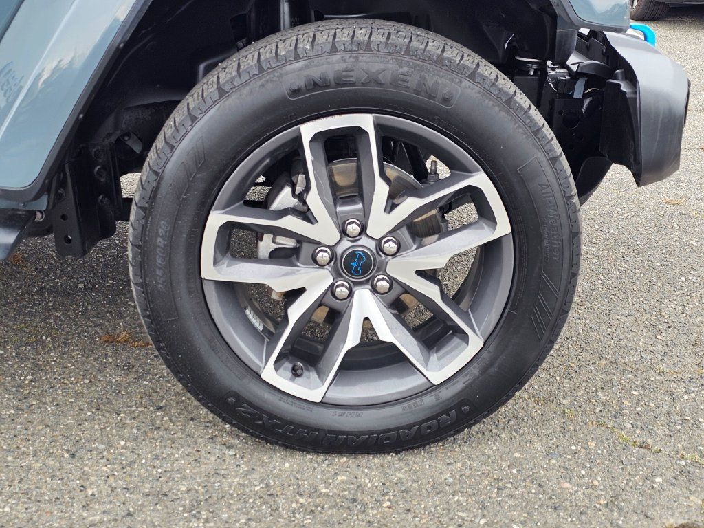 Used 2024 Jeep Wrangler Unlimited AWD/4WD image 10
