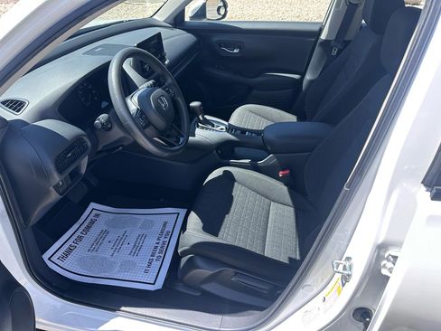 Used 2023 Honda HR-V LX image 23