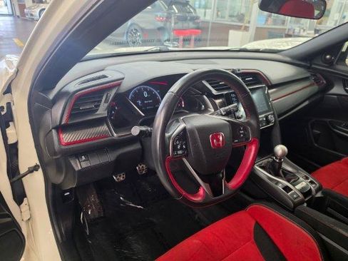 Used 2019 Honda Civic Type R image 8