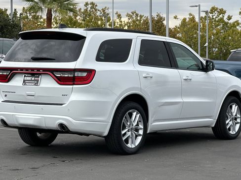 Used 2023 Dodge Durango GT image 4