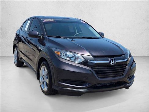Used 2016 Honda HR-V LX image 2