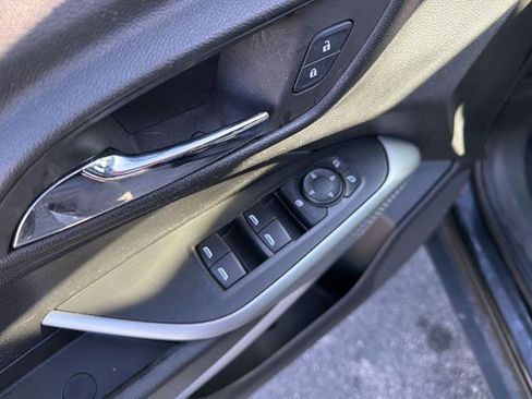 Used 2024 Chevrolet Trax RS w/ Driver Confidence Package image 38