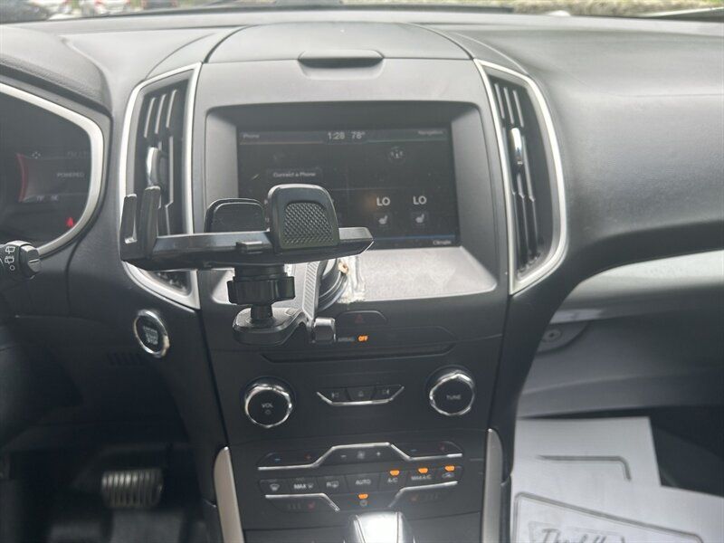 Used 2015 Ford Edge SEL w/ Equipment Group 201A AWD/4WD image 13