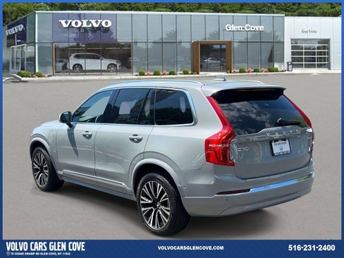 Used 2025 Volvo XC90 T8 Plus w/ Protection Package Premier AWD/4WD image 4