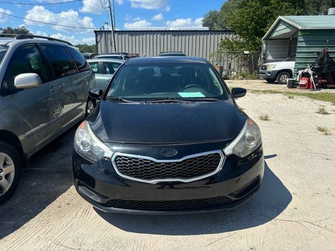 Used 2015 Kia Forte LX FWD image 5