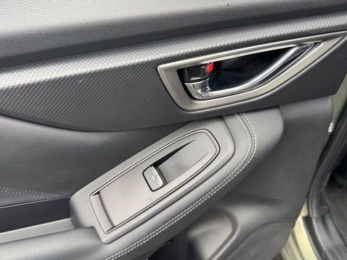 Used 2019 Subaru Forester Touring image 16