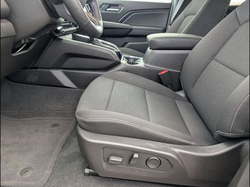 Used 2025 GMC Canyon Elevation w/ Convenience Package image 11