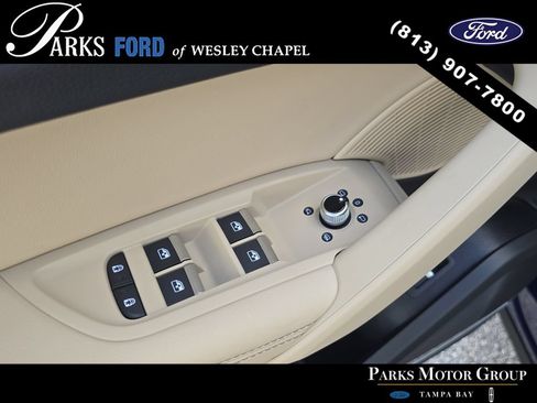 Used 2024 Audi Q5 2.0T Premium Plus AWD/4WD image 19