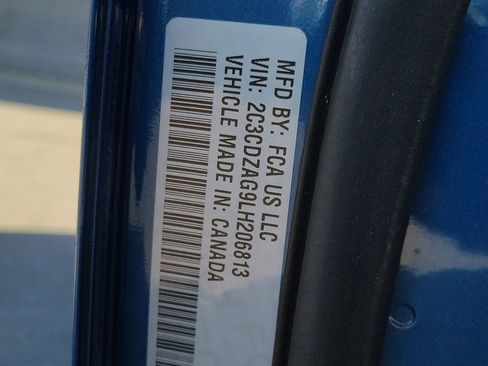 Used 2020 Dodge Challenger SXT image 40