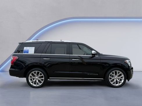 Used 2019 Ford Expedition Platinum RWD image 4