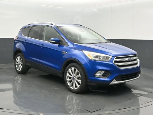 Used 2017 Ford Escape Titanium w/ Equipment Group 301A FWD image 1