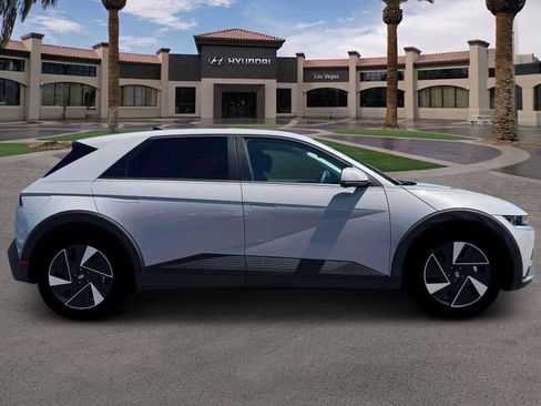 New 2026 Hyundai Ioniq 5 SE RWD image 9
