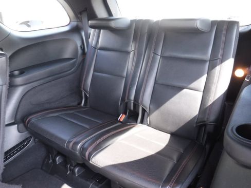 Used 2024 Dodge Durango GT image 10