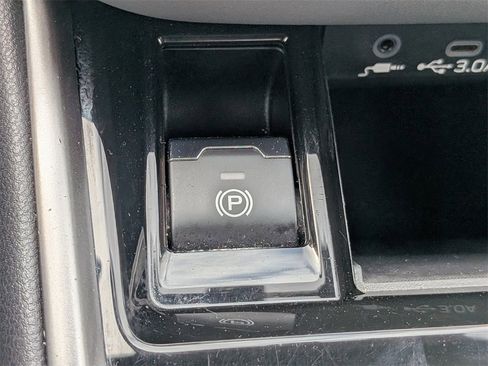 Certified 2025 Subaru Legacy Premium w/ Popular Package #1 image 32