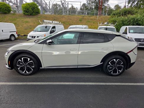 Used 2024 Kia EV6 Wind AWD/4WD image 4