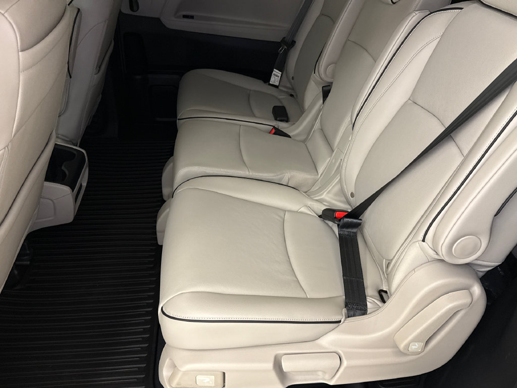 New 2027 Honda Odyssey Touring image 18