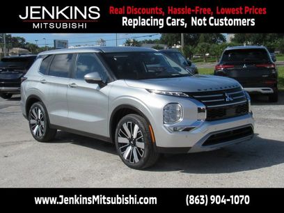New 2025 Mitsubishi Outlander SE