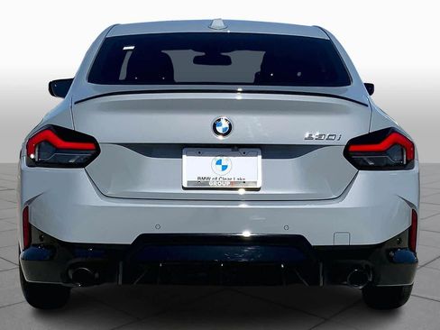 Used 2024 BMW 230i Coupe w/ Premium Package image 4