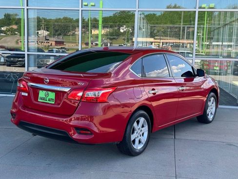 Used 2017 Nissan Sentra SV FWD image 5