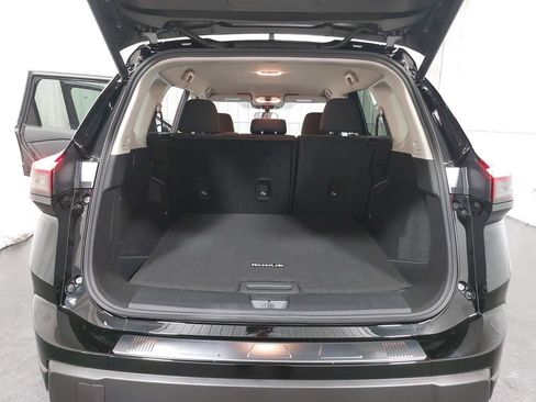 New 2026 Nissan Rogue SV AWD/4WD image 12