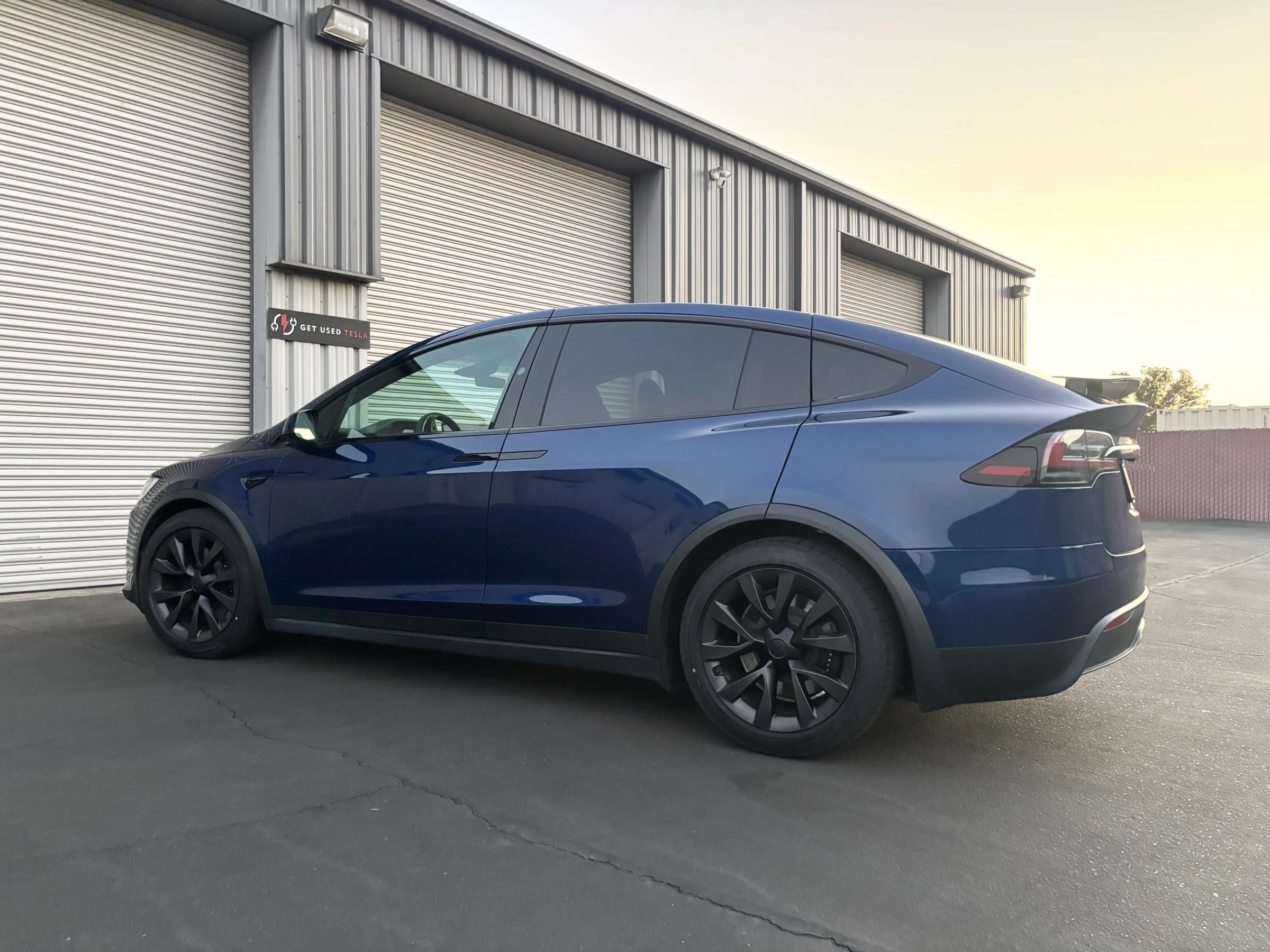 Used 2024 Tesla Model X AWD/4WD image 9