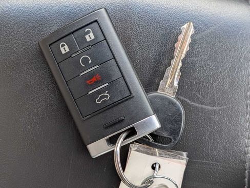 Used 2011 Cadillac CTS Sedan RWD image 31