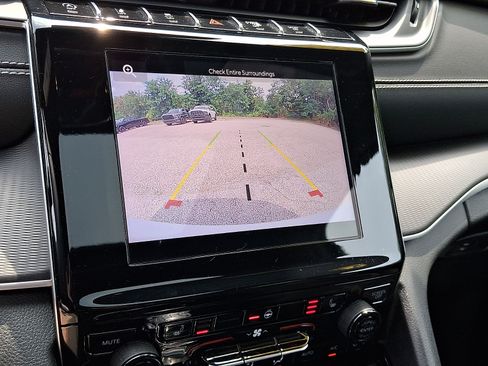 Certified 2023 Jeep Grand Cherokee Altitude AWD/4WD image 16