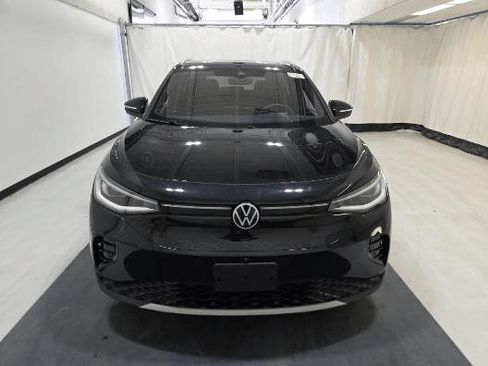 Used 2023 Volkswagen ID.4 Pro S Plus image 7