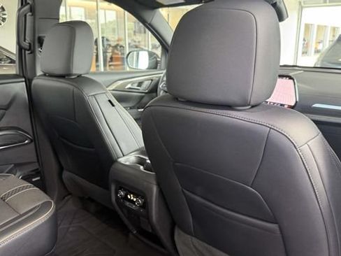 Used 2026 Chevrolet Traverse High Country AWD/4WD image 55
