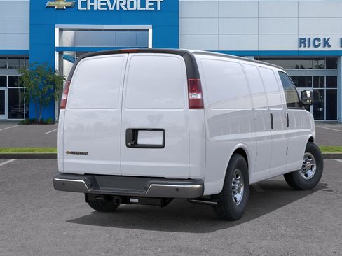 New 2026 Chevrolet Express 2500 w/ Driver Convenience Package RWD image 6