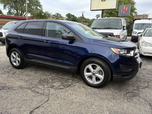 Used 2016 Ford Edge SE FWD image 2