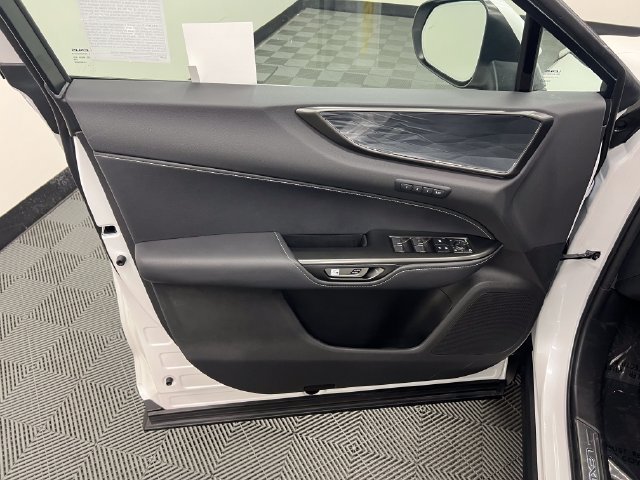 Used 2024 Lexus NX 350 AWD image 9