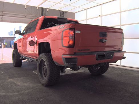 Used 2018 Chevrolet Silverado 1500 LT w/ All Star Edition image 5