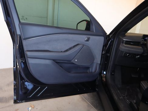 New 2025 Ford Mustang Mach-E GT w/ Bronze Appearance Package image 31