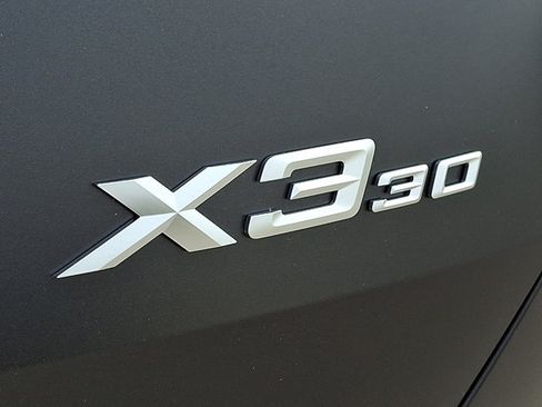 New 2026 BMW X3 xDrive30i w/ Premium Package AWD/4WD image 21